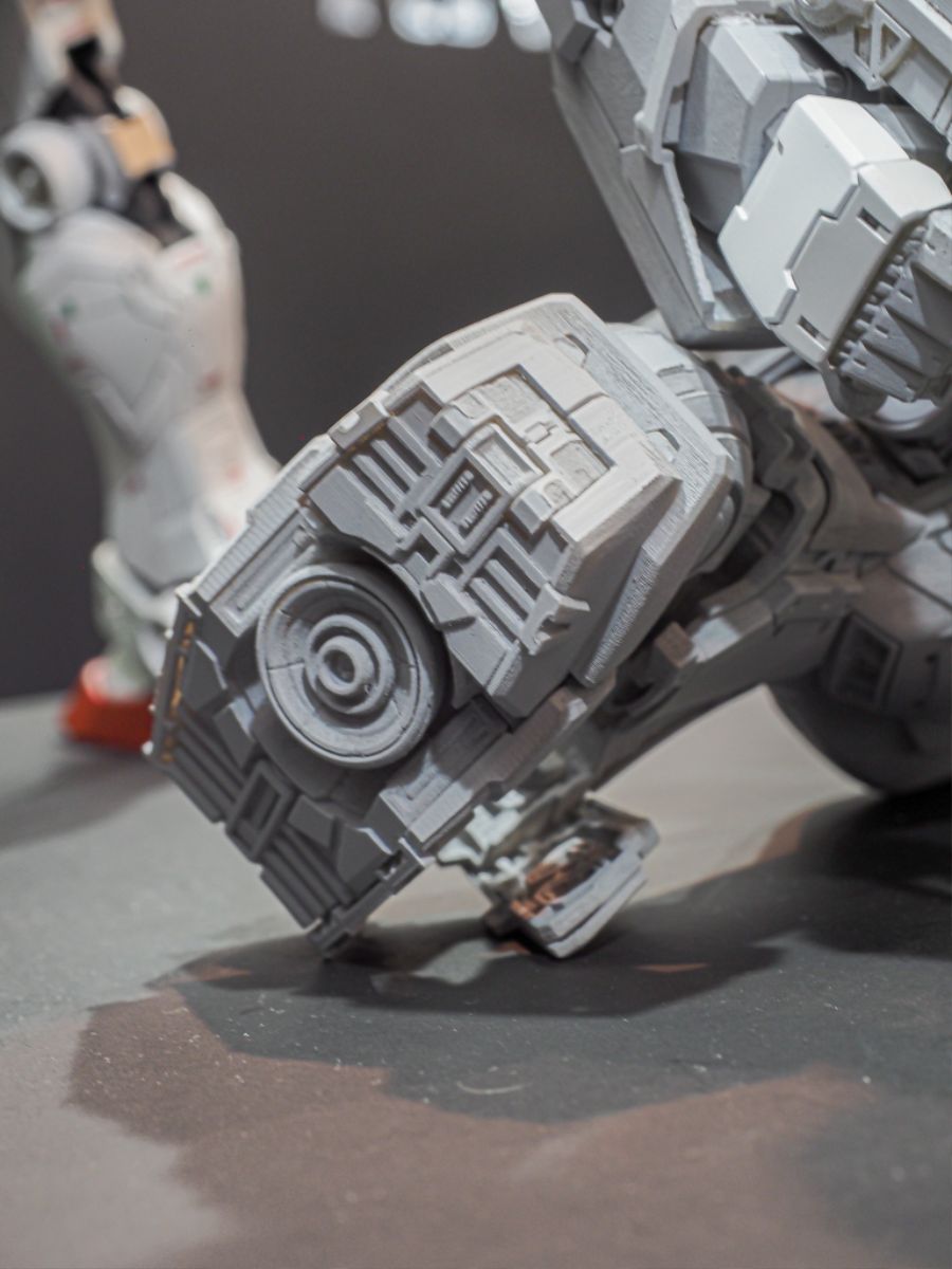 PG 언리쉬드 뉴 건담 원형 확대 전시 사진_20.jpg