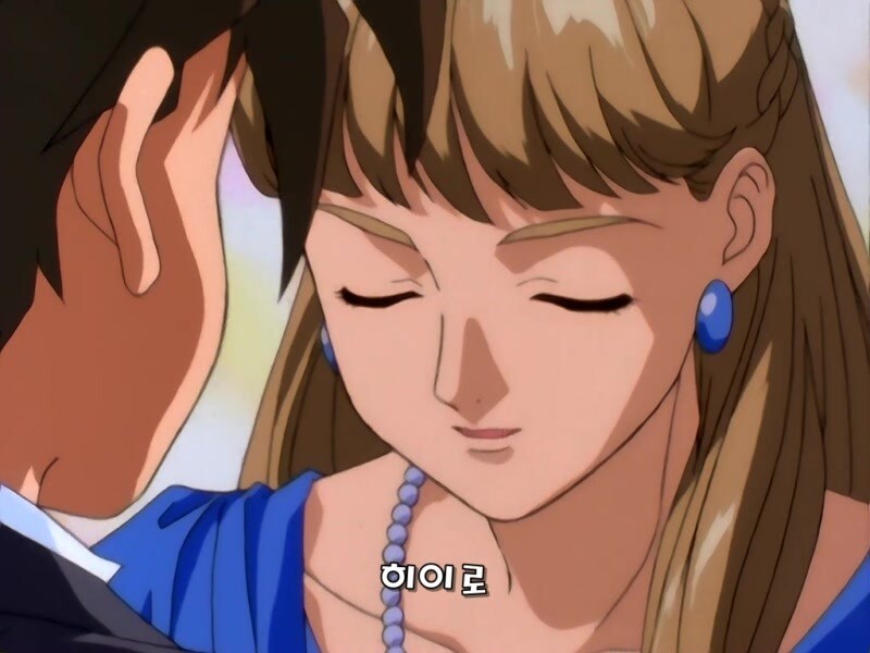 건담) 무표정 파일럿도 놀라게 만드는 히로인_27.jpg