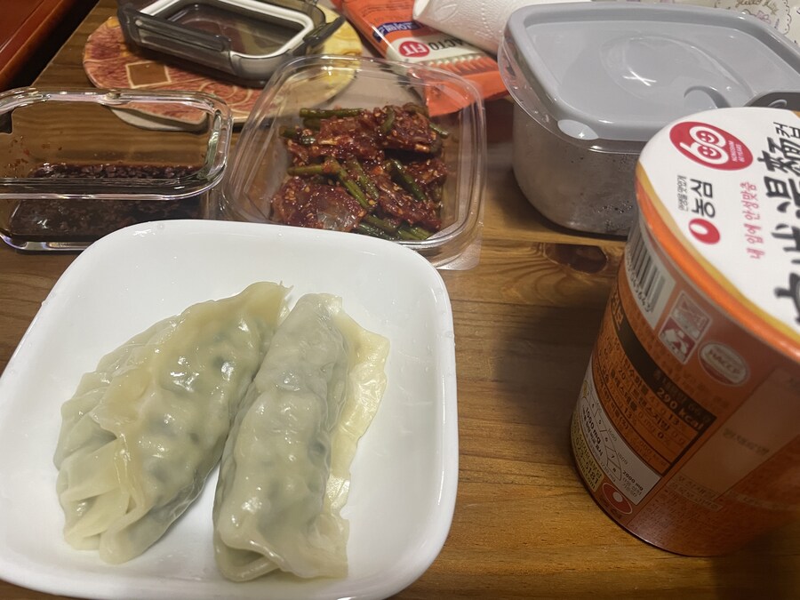 먹짤) 안성탕면 오랜만에 먹으니 맛나다_4.jpg