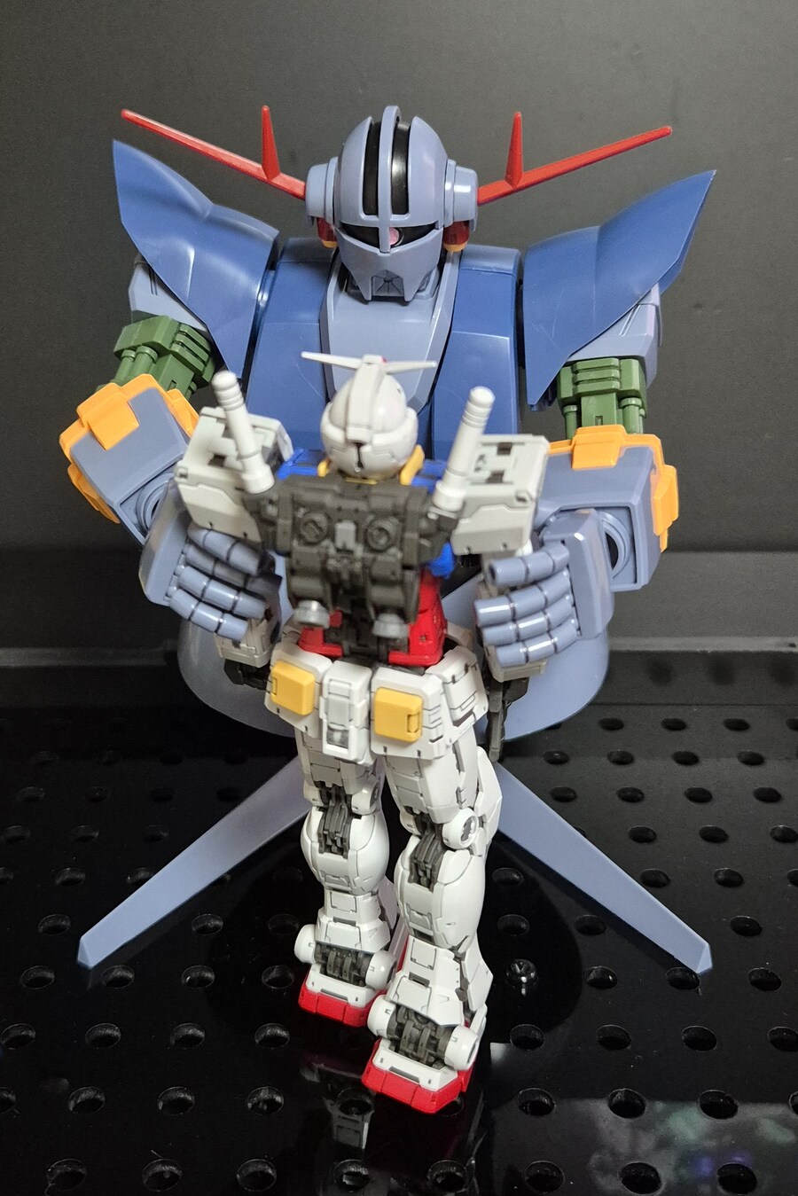 HGUC 지옹 관절 개조_6.jpg