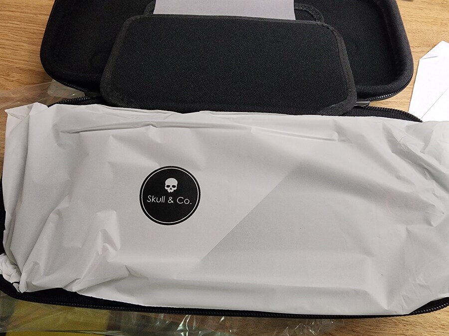 스컬 앤 코 네오그립 수령했습니다.(스위치2 간접체험?ㅋ)_3.jpg