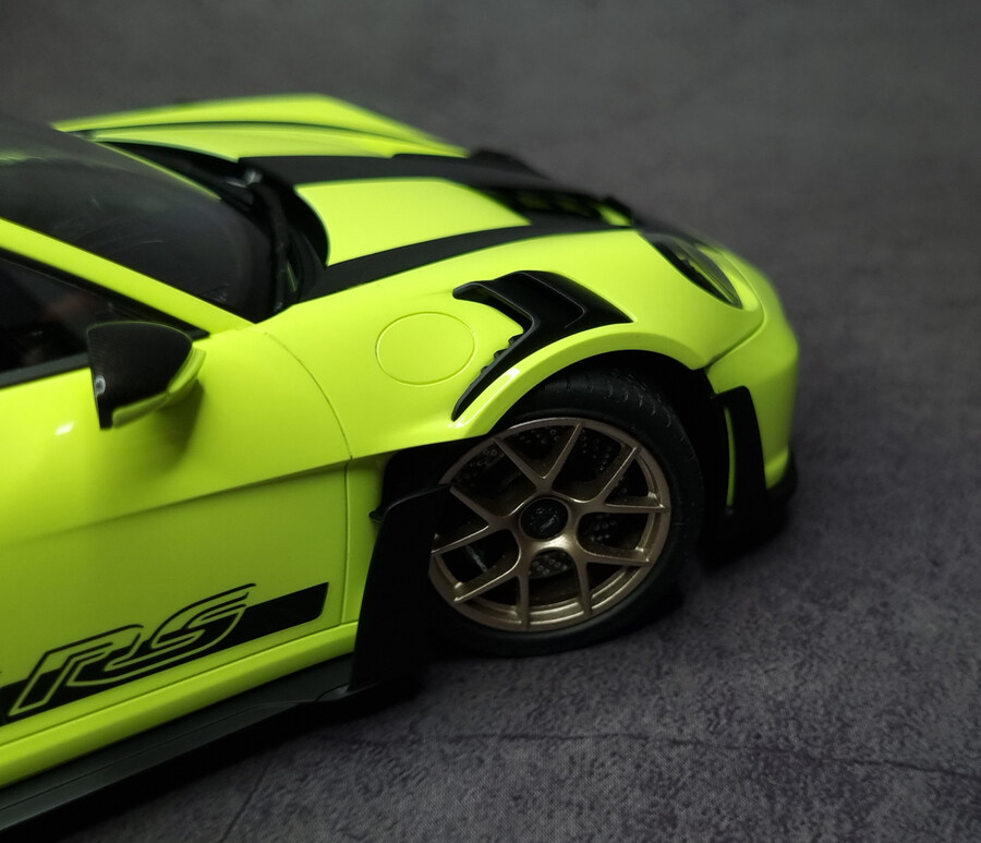 [TAMIYA] 포르쉐 911 GT3 RS 완성_10.jpg