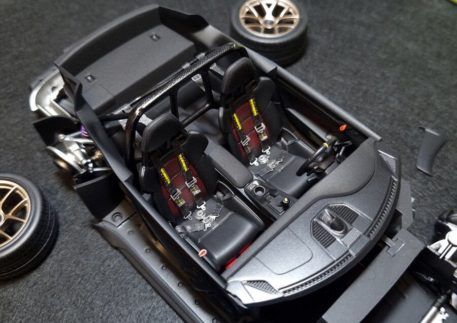 [TAMIYA] 포르쉐 911 GT3 RS 완성_30.jpg