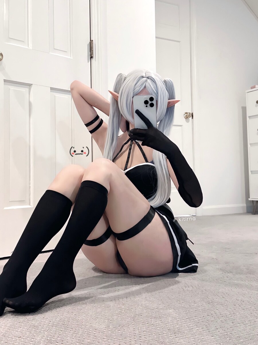 아침에 보기좋은 프리렌의 허벅지_2.jpg