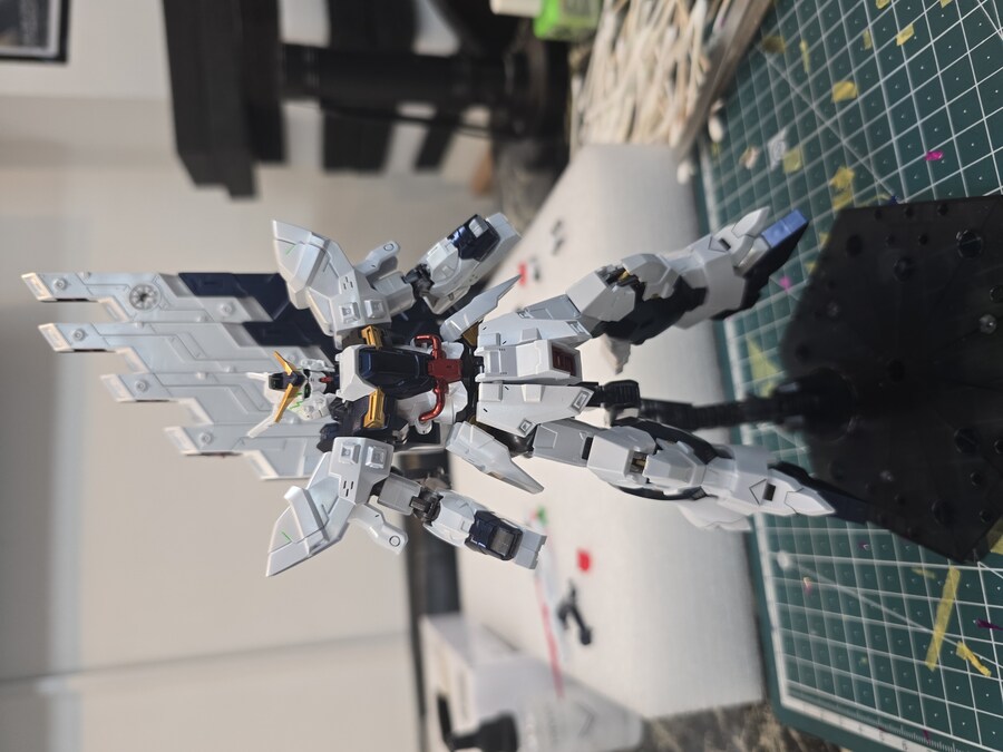 [HG] 문건담 도색 완성 (뉴건담 컬러)_3.jpg