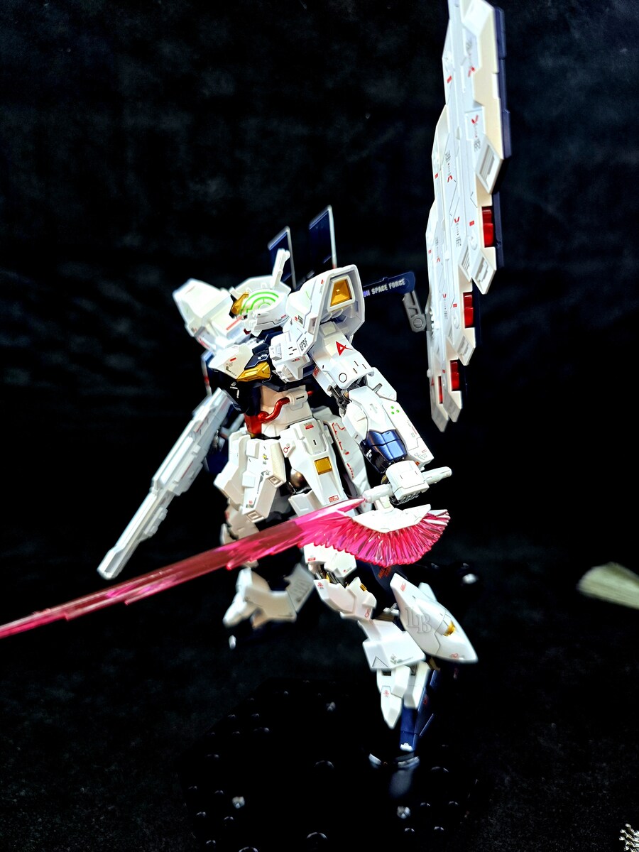 [HG] 문건담 도색 완성 (뉴건담 컬러)_23.jpg