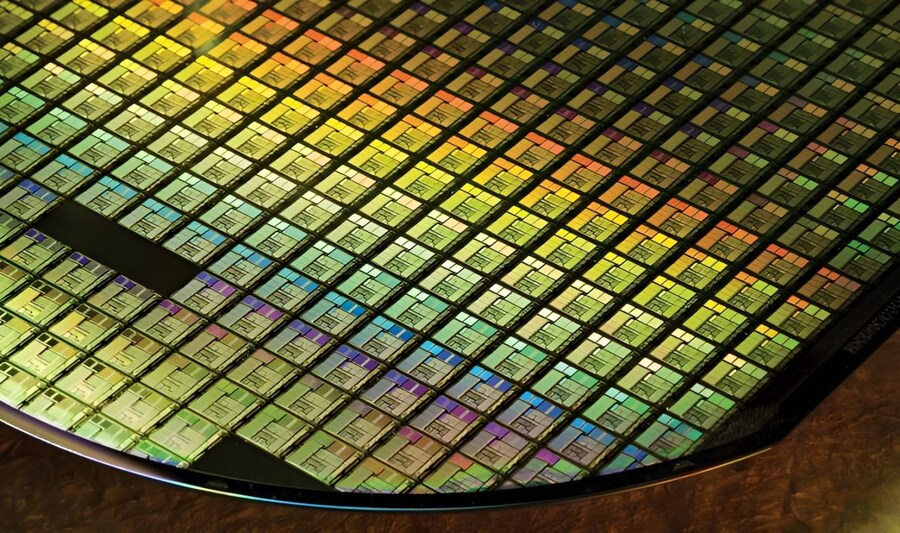 엔비디아 CEO, 반도체 생산은 TSMC 이외에 대안이 없다_2.jpg