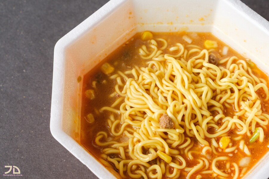 닛신 라오 미소라멘 - 제일 좋아하는 컵라면_6.jpg
