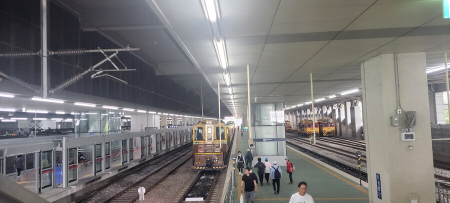 어제 휴일이라 대곡역에서 교외선을!_15.jpg