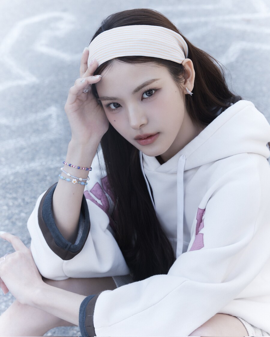 [컨셉포토] 이즈나 싱글 앨범 'BEEP' 마이, 방지민, 코코 A 버전_4.jpg