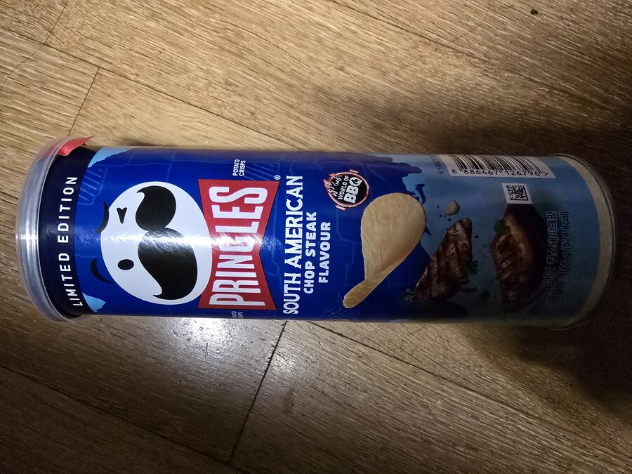 프링글스 찹스테이크맛_1.jpg