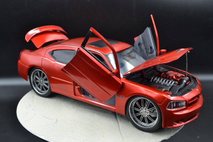 닷지 챠저 SRT (2006) (Revell 1:25)_10.jpg