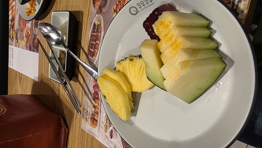 쿠우쿠우) 트릭컬 콜라보 갔는데 10접시도 못하고 패배했다_8.jpg