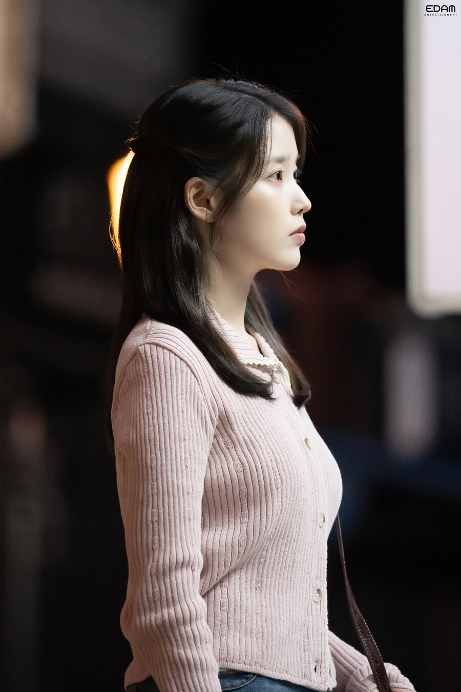 아름다운 시절 속 한 장면 ‘Never Ending Story’ MV 비하인드_25.jpg