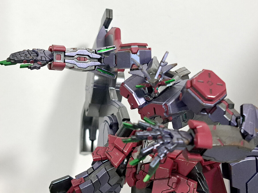 MODEROID 리베르 레기스_6.jpg