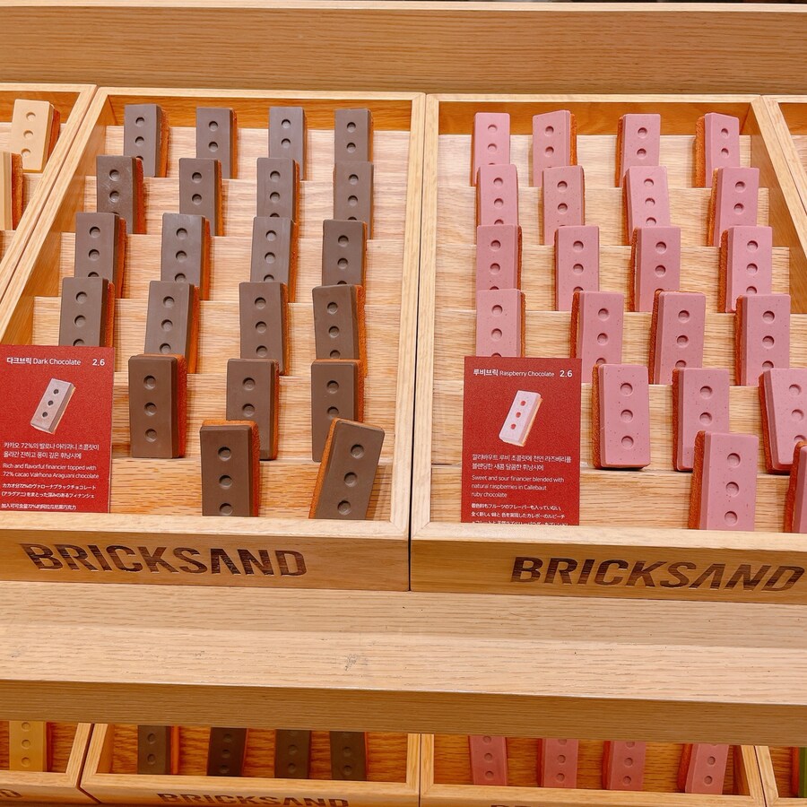 오늘자 전리품과 명동구경_10.jpg