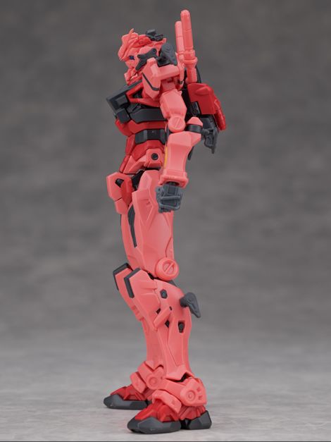HG GQ 1/144 붉은 건담 해외 리뷰_11.jpg