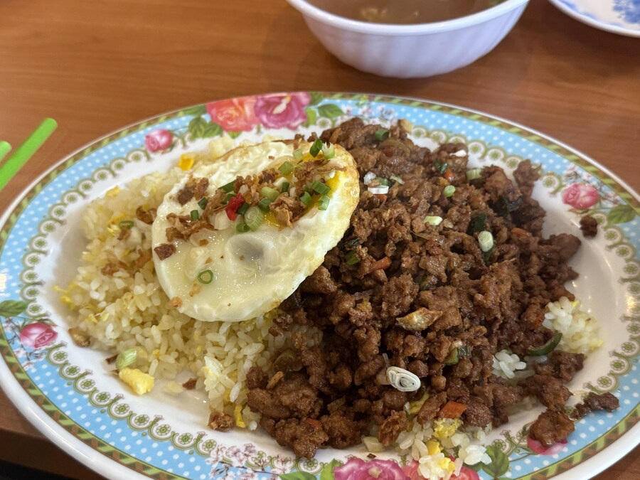 등갈비김치찜,과일탕수육,반쎄오_6.jpg