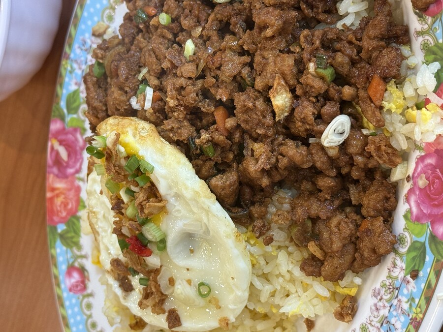 등갈비김치찜,과일탕수육,반쎄오_7.jpg