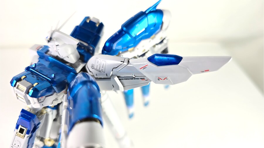 [RG] RX-93-ν2 하이뉴 도색해봤습니다. (티타늄 피니시 버전)_9.png