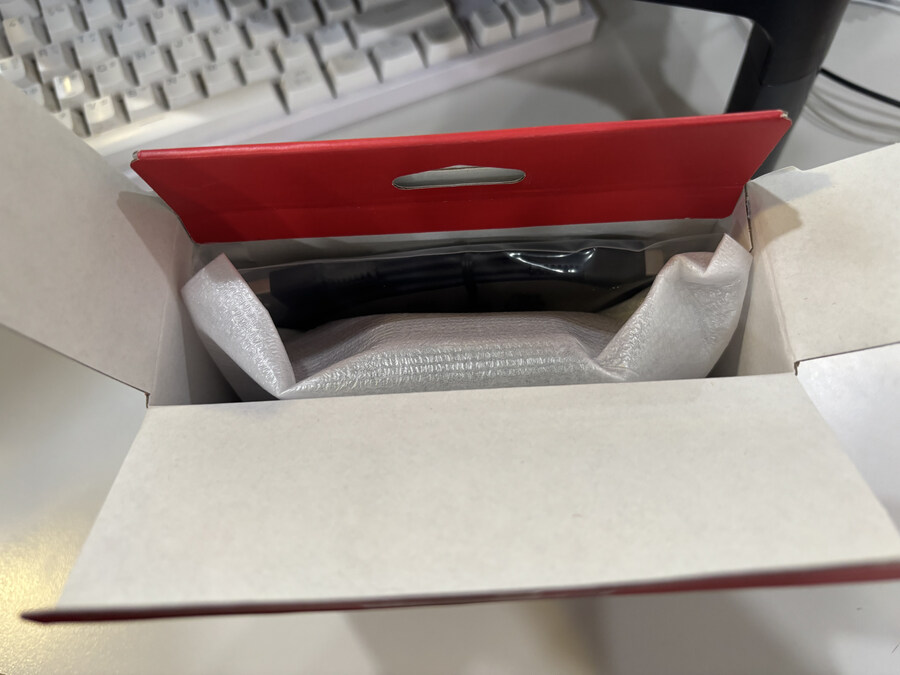 Joy-Con 2 충전 그립_5.jpg