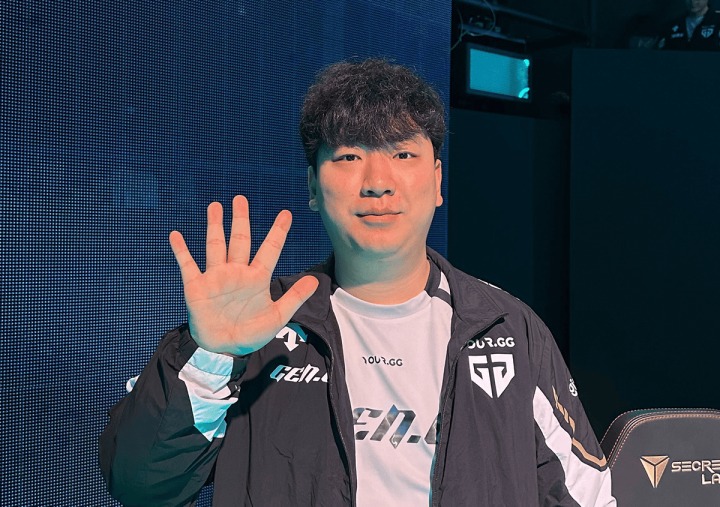 주식회사 이색투어 이미지