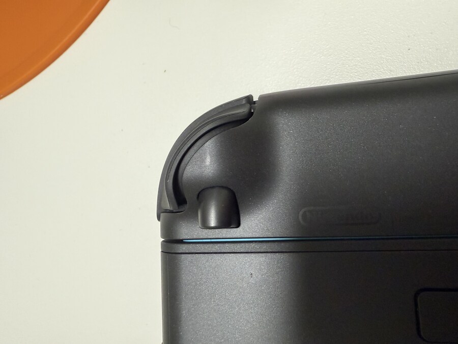 스위치2 초기 기스_3.jpg