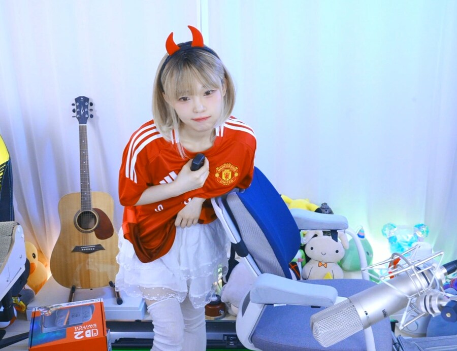 새봄TV] 닌텐도 스위치2 개봉+플스 쇼케이스 같이보기+3부_4.png