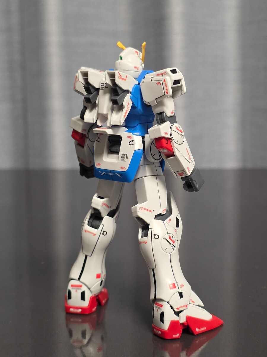 [HGUC] 빅토리 건담_3.jpg