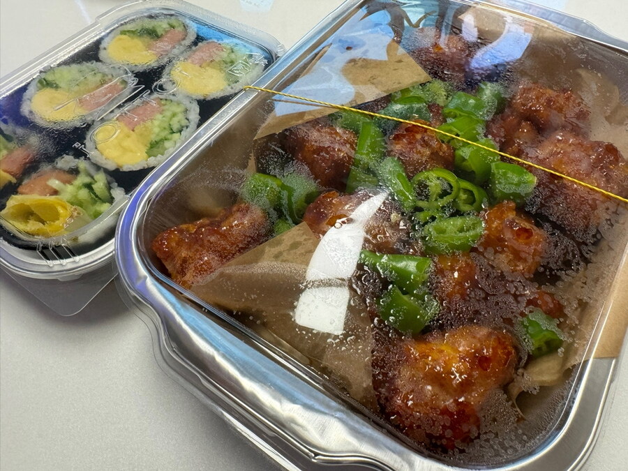 오랜만에 먹은 오토김밥~~~_1.jpg