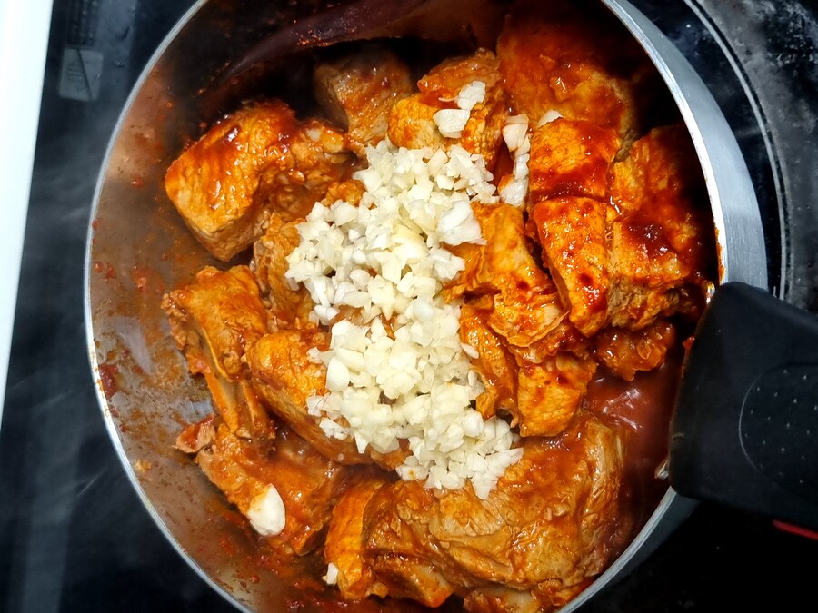 마늘 돼지찜갈비_3.jpg