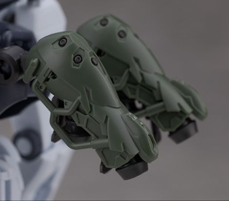 HG GQ 1/144 겔구그 보카타기 해외 리뷰_24.jpg