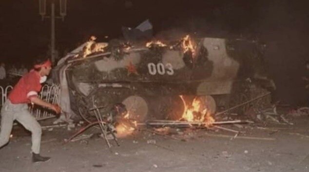 천안문 항쟁은 무장폭동이라는 그 분들_5.jpg