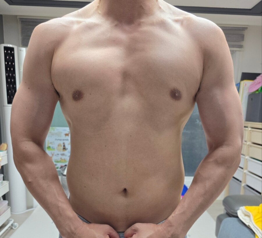 40살 맨몸운동 정면/등 평가 부탁드립니다_2.jpg