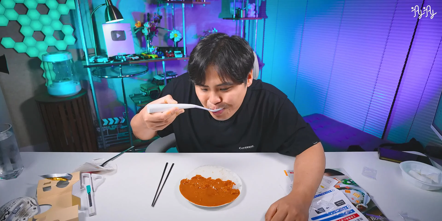 한개에 19만원하는 짠맛나게하는 숟가락.JPG_18.webp