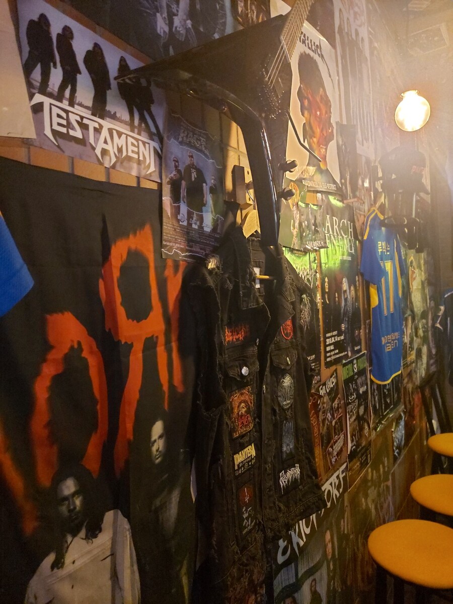 짤로 돌아다니는 화제의 울산 메탈바를 다녀 왔습니다. (울산 여행)_6.jpg