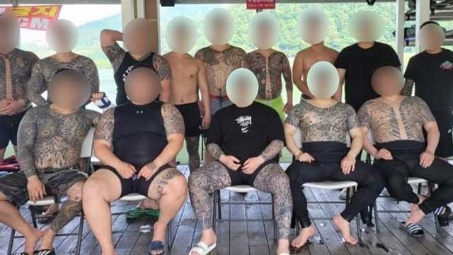 전신 문신에 대한 편견이 없을 수가 없는 이유