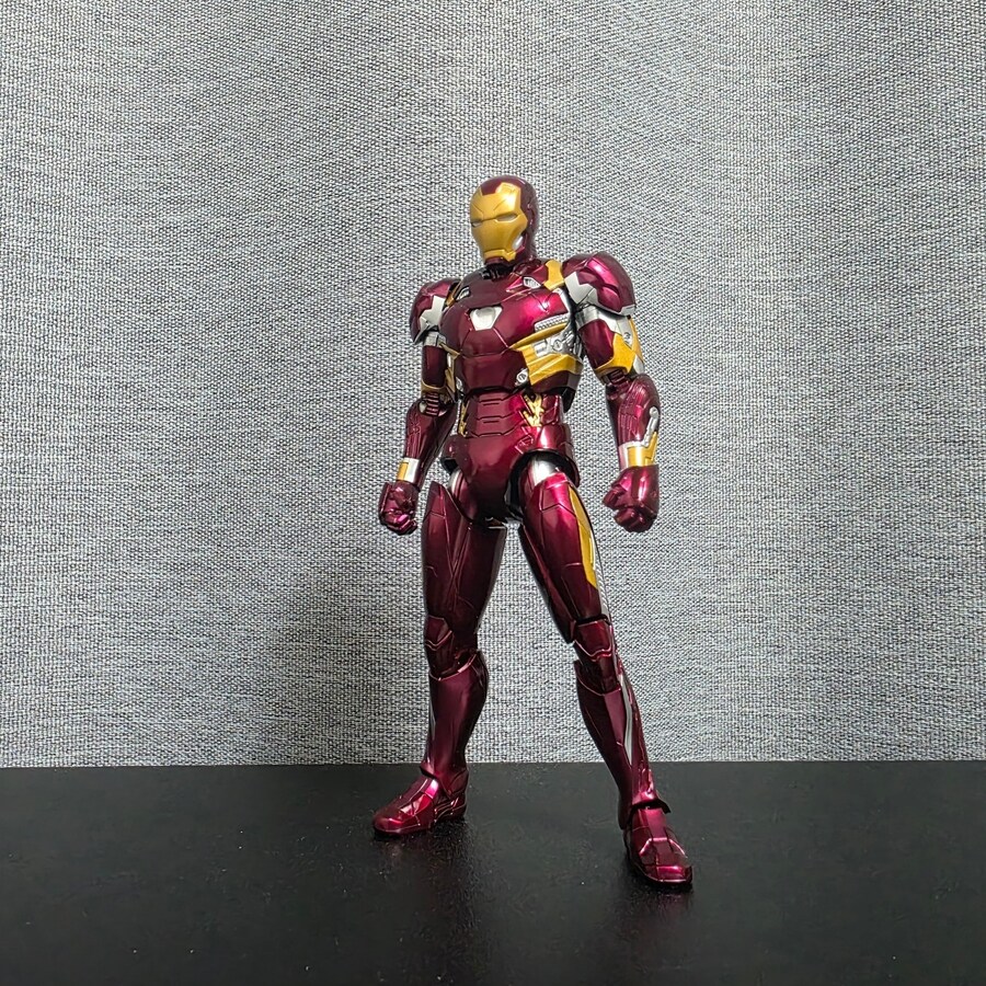 폰드조이 1/12 아이언맨 MARK 46_9.jpg