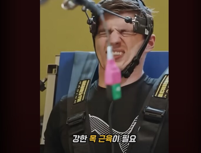 F1 차량을 일반인이 함부로 운전할 수 없는 이유_21.png