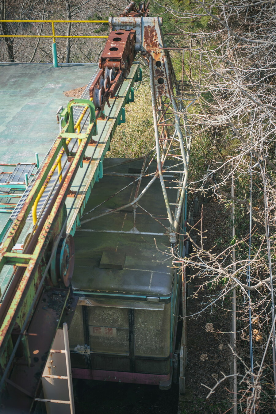 일본, 산 속 케이블카 정류장 폐허🚠 (사진많음)_2.jpg