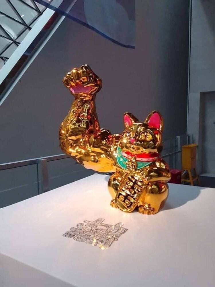 너무 강려크해진 행운고양이_1.jpg