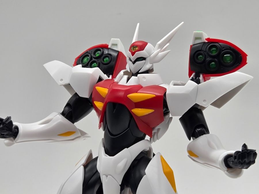 [굿 스마일] MODEROID 테카맨 블레이드 가조립 + 일부 가동 사진_4.jpg