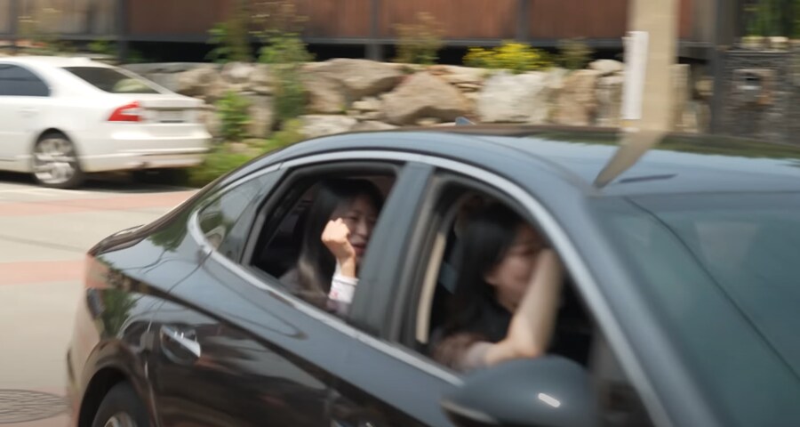 군대) 유튜브 보는데 이 장면 ㄹㅇ 현타 씨게 느껴짐_3.png
