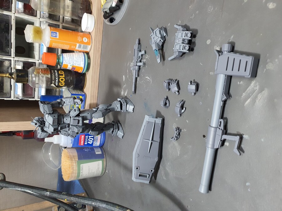 Rg 퍼스트 2.0 서페이서 소장전시용_10.jpg