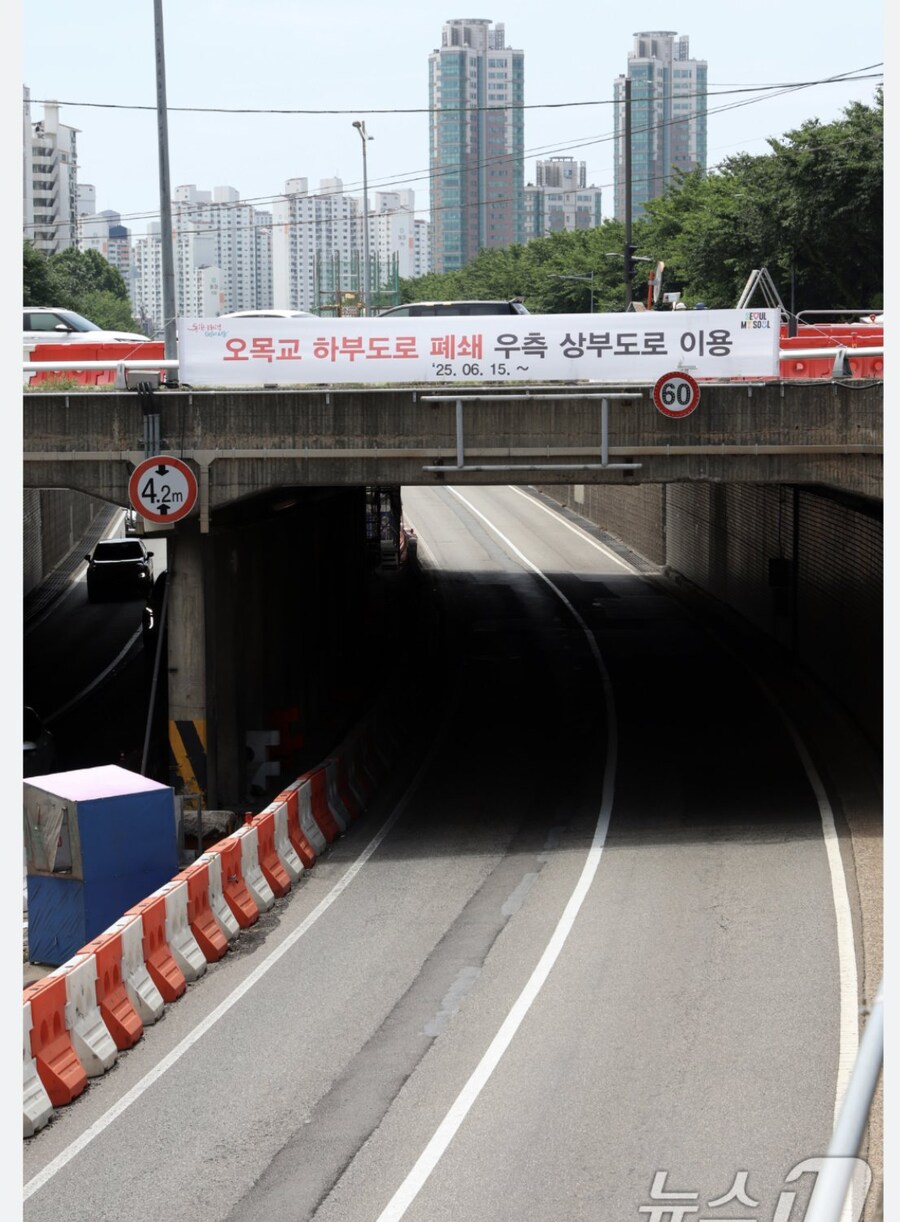 고속도로 신호등 설치 레전드 현황._2.jpg