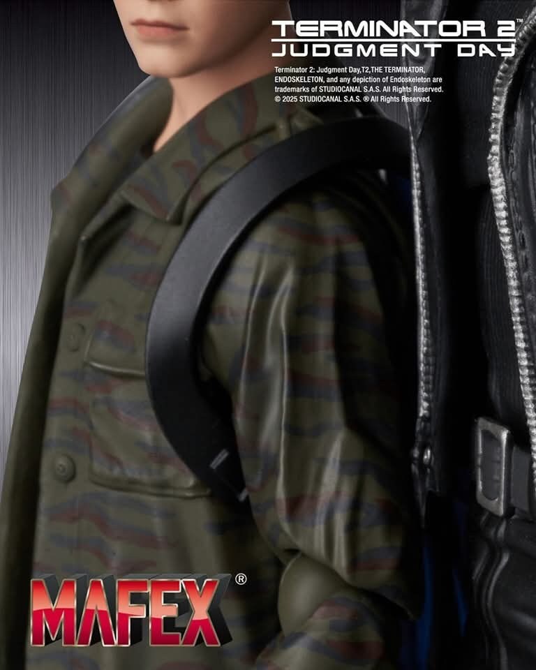 [메디콤토이] MAFEX T-1000, 존 코너 예고_2.jpg