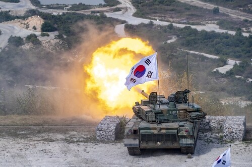 "한국은 해군이 약해서 일본한테 안될꺼야..."_1.jpg
