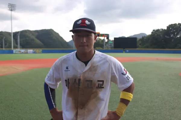 어느 야구선수의 군대시절 증언 논란;;;_1.webp