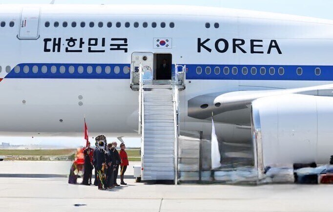 닭밑에 윤밑에 드럼님_1.jpg