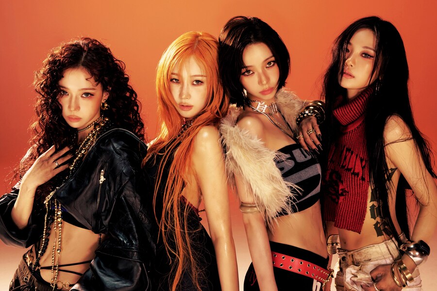 [에스파] "Dirty Work" Dirty Worker_1.jpg